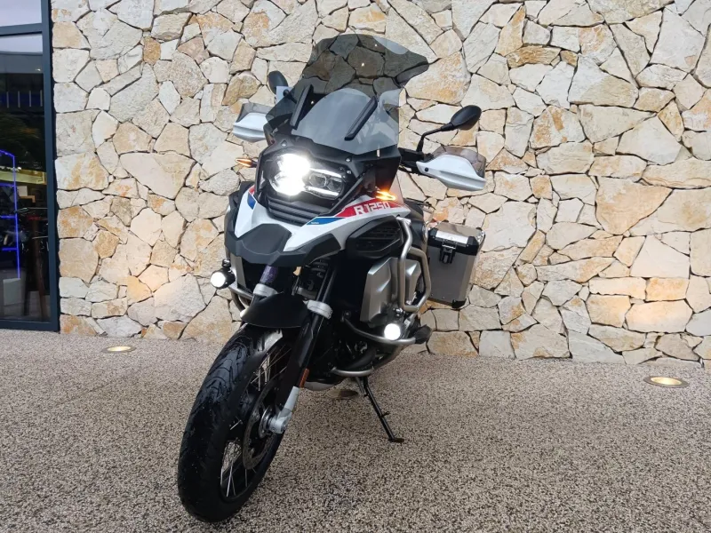 BMW 1250 GS Adventure full pack + options