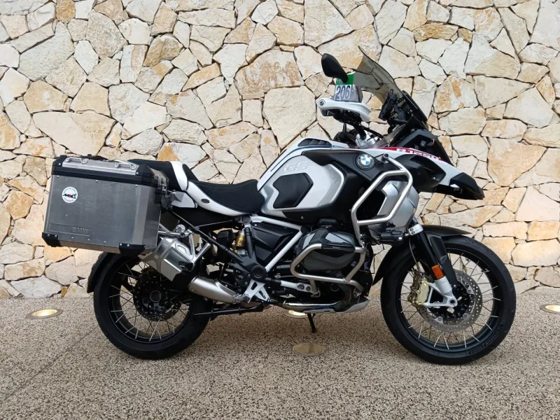 BMW 1250 GS Adventure full pack + options