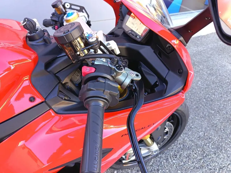 DUCATI Panigale V2 890 S