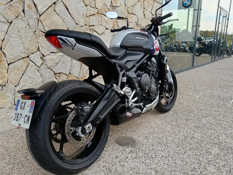 TRIUMPH 660 82cv Tribute Edition