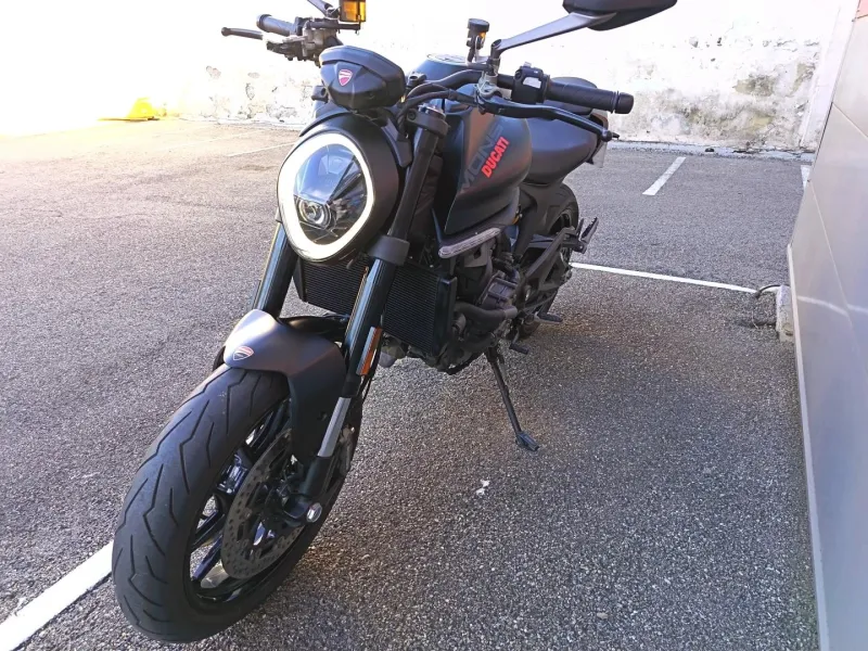 DUCATI + 937 1ère main Silencieux racing Termignoni