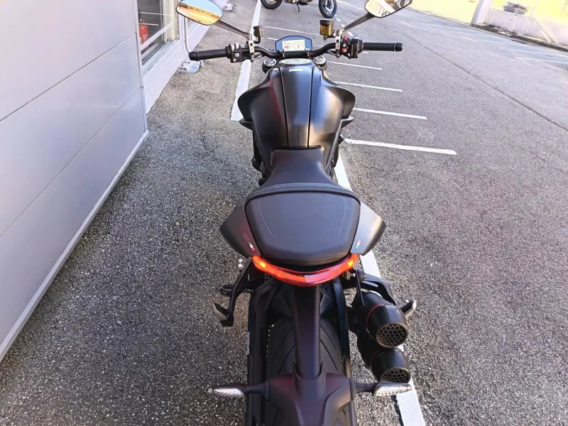 DUCATI + 937 1ère main Silencieux racing Termignoni