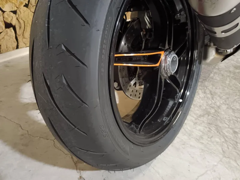 KTM SuperDuke GT 1290