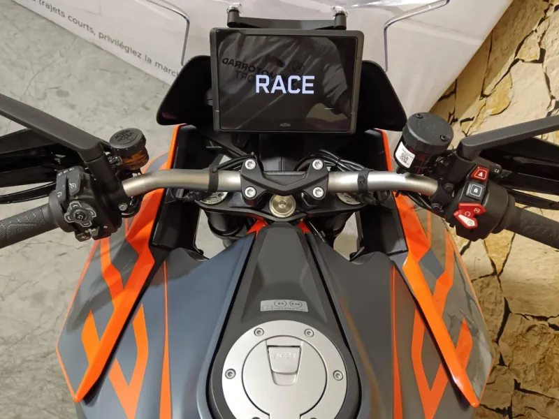 KTM SuperDuke GT 1290