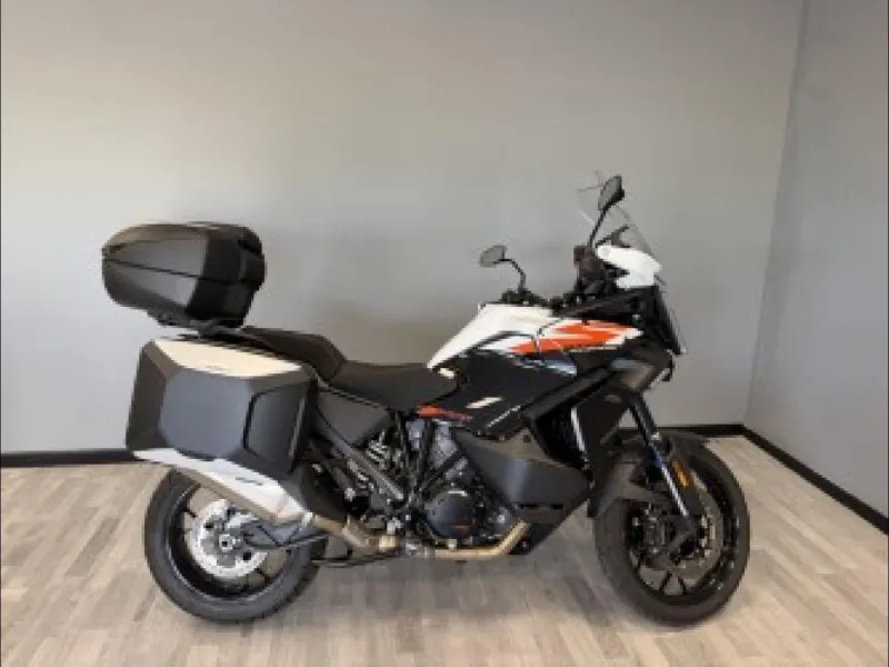 KTM SUPER ADVENTURE S .