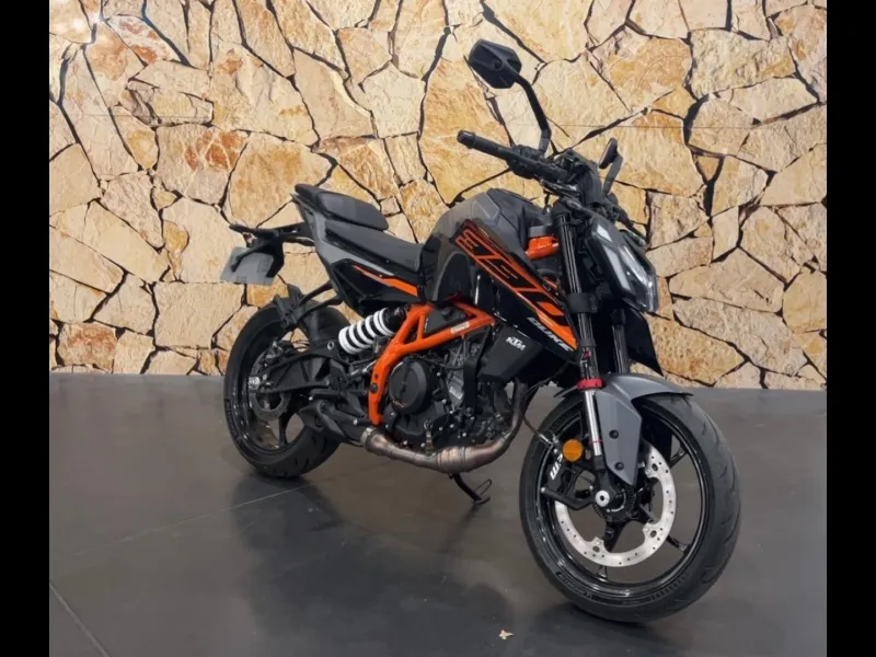 KTM Duke 390 2025