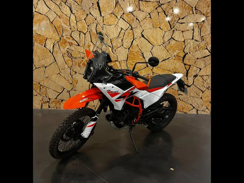KTM Adventure 390 R