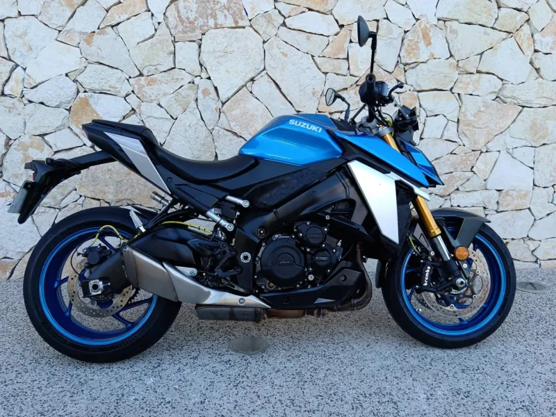 SUZUKI 1000 + OPTION