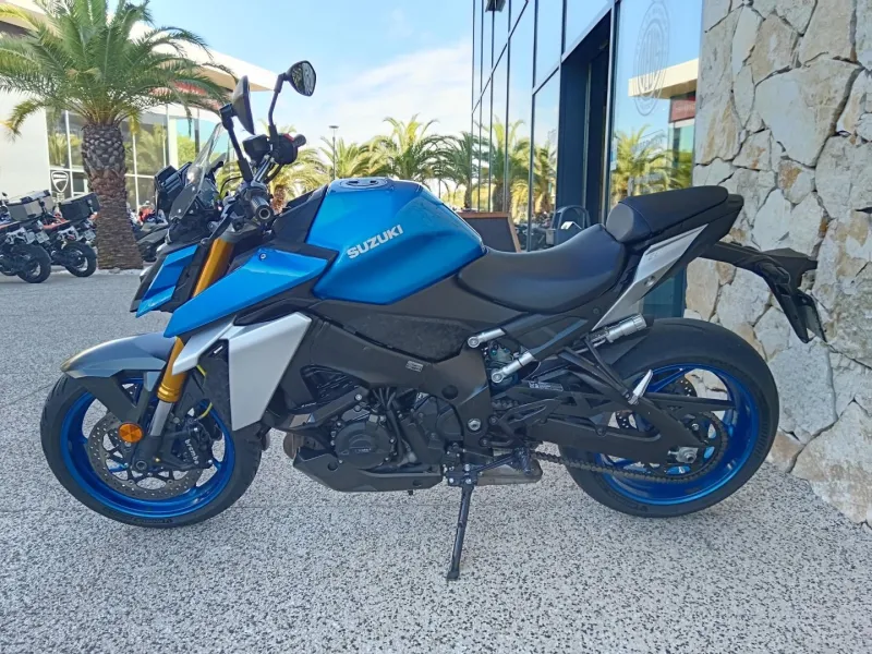 SUZUKI 1000 + OPTION