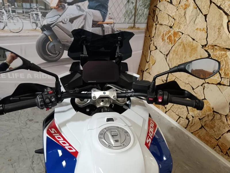 BMW S 1000 XR