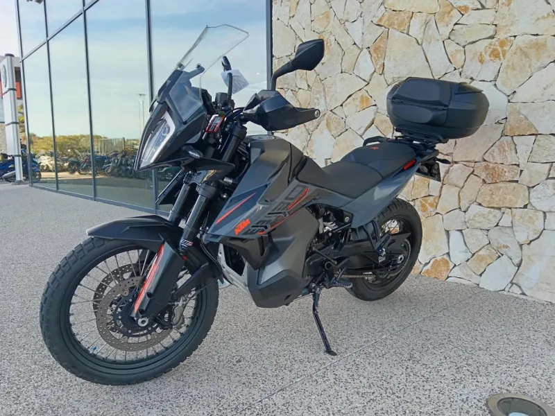 KTM 890 2022 + options