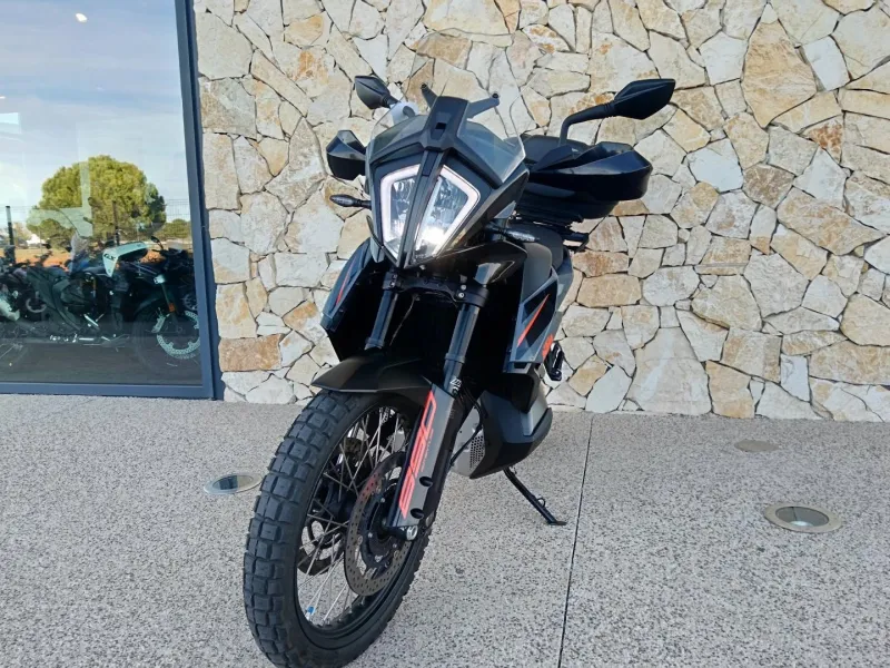 KTM 890 2022 + options