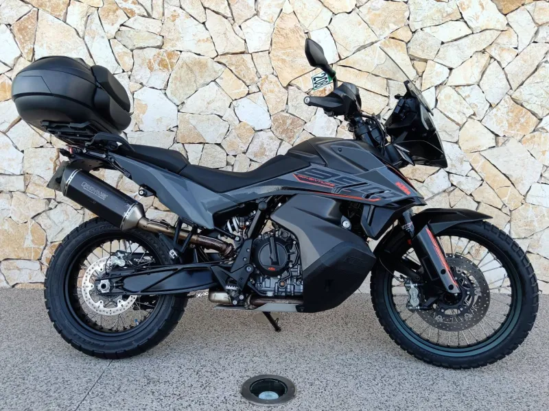 KTM 890 2022 + options