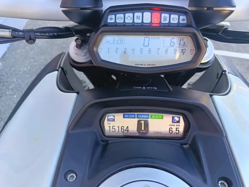 DUCATI 1200 AMG ABS
