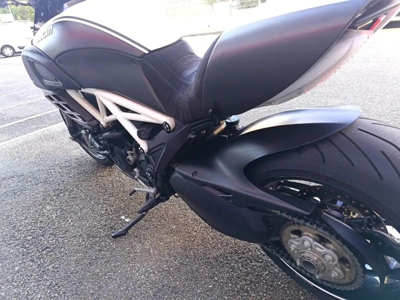 DUCATI 1200 AMG ABS
