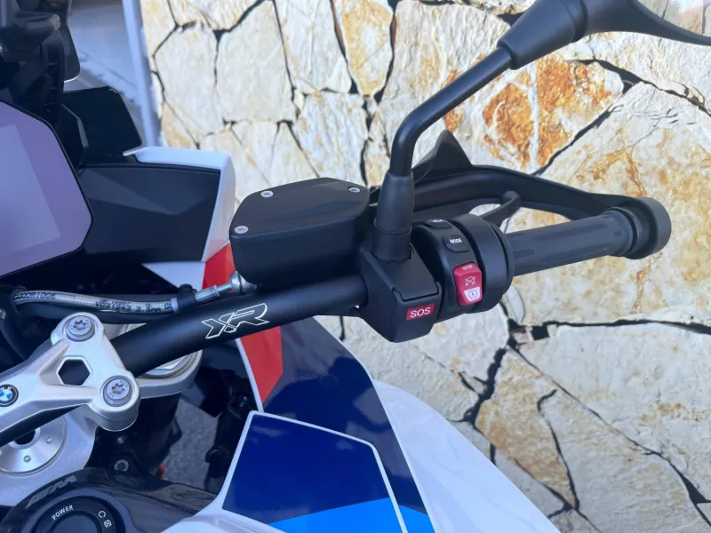 BMW S 1000 XR