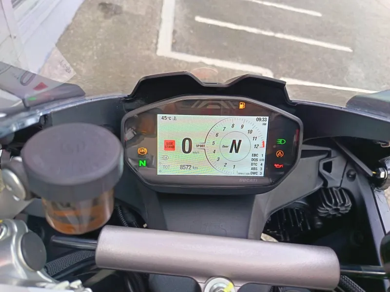 DUCATI V2 955 1ERE MAIN GTIE 1 AN