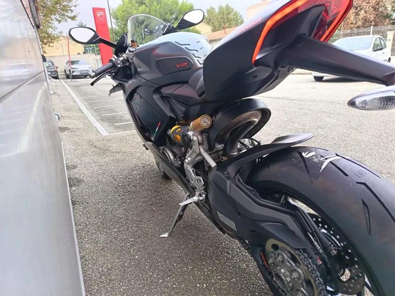 DUCATI V2 955 1ERE MAIN GTIE 1 AN
