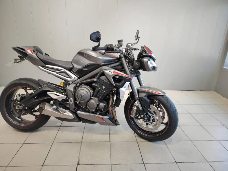 TRIUMPH 765 RS REVISEE GARANTIE