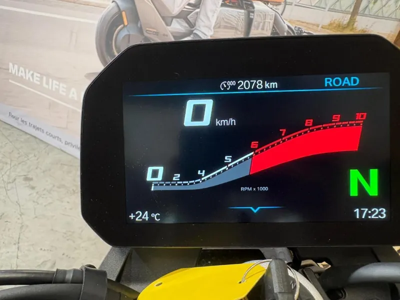 BMW F 900 R A2 2025