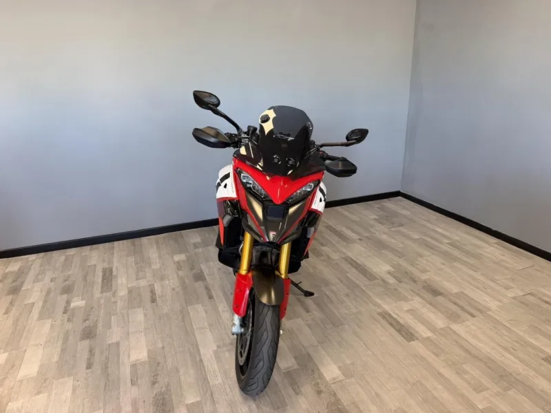 DUCATI V4 S PIKES PEAK