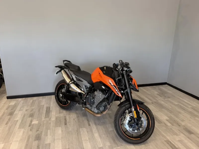 KTM DUKE L 2023 NR