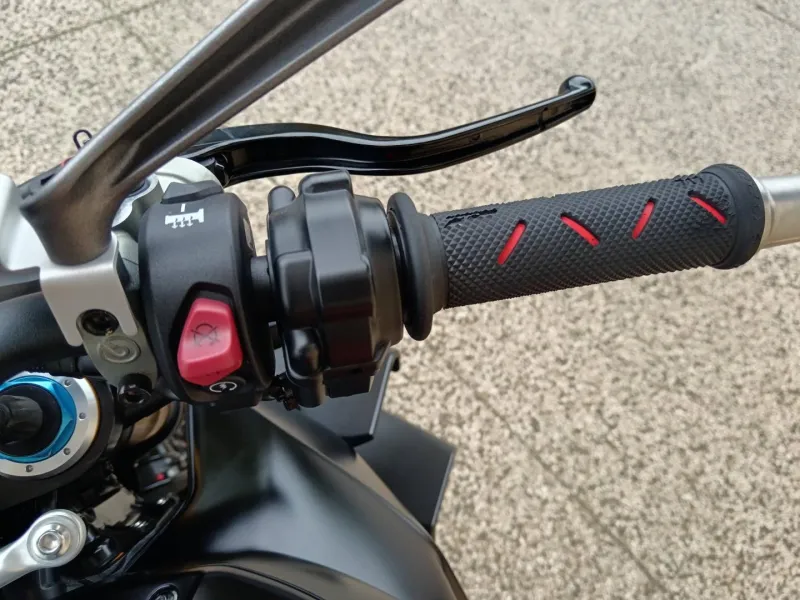 DUCATI 1103  V4 S. Garantie 12 mois V4S