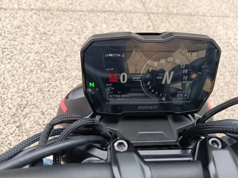 DUCATI 1103  V4 S. Garantie 12 mois V4S