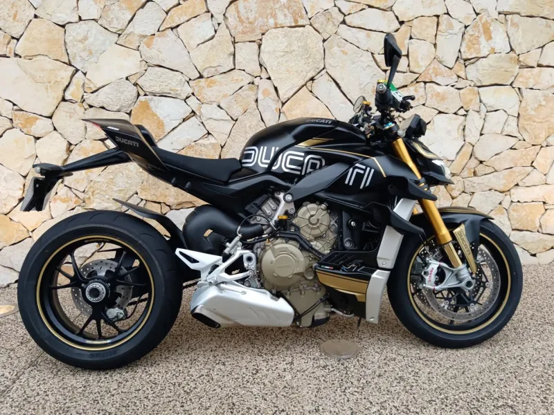 DUCATI 1103  V4 S. Garantie 12 mois V4S