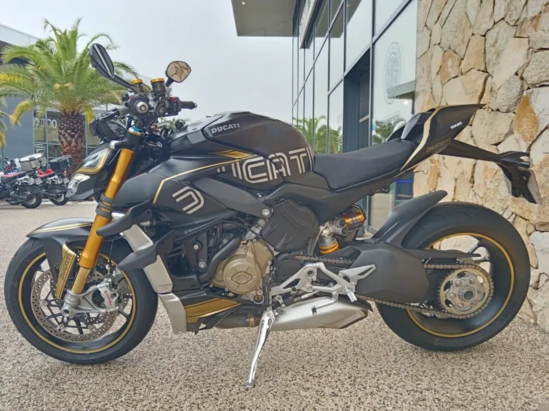 DUCATI 1103  V4 S. Garantie 12 mois V4S