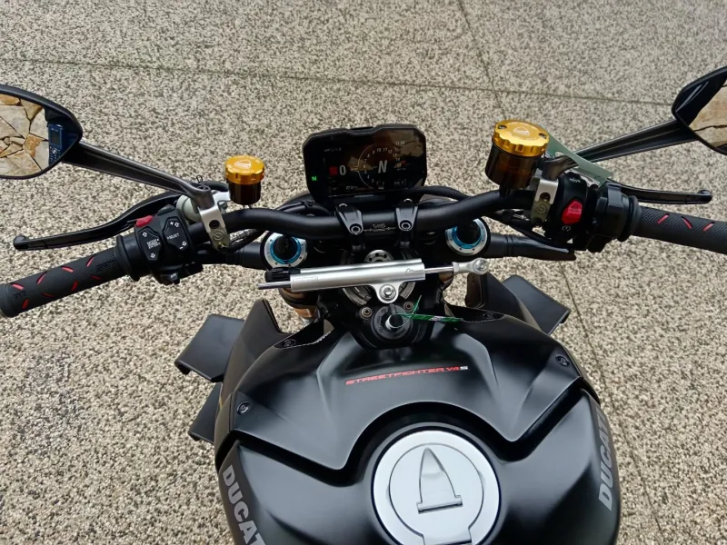 DUCATI 1103  V4 S. Garantie 12 mois V4S