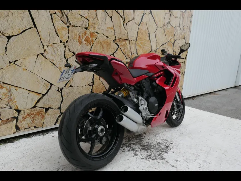 DUCATI 950