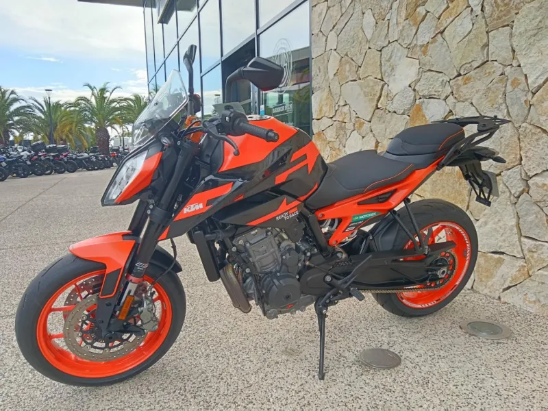 KTM 890 GP + options