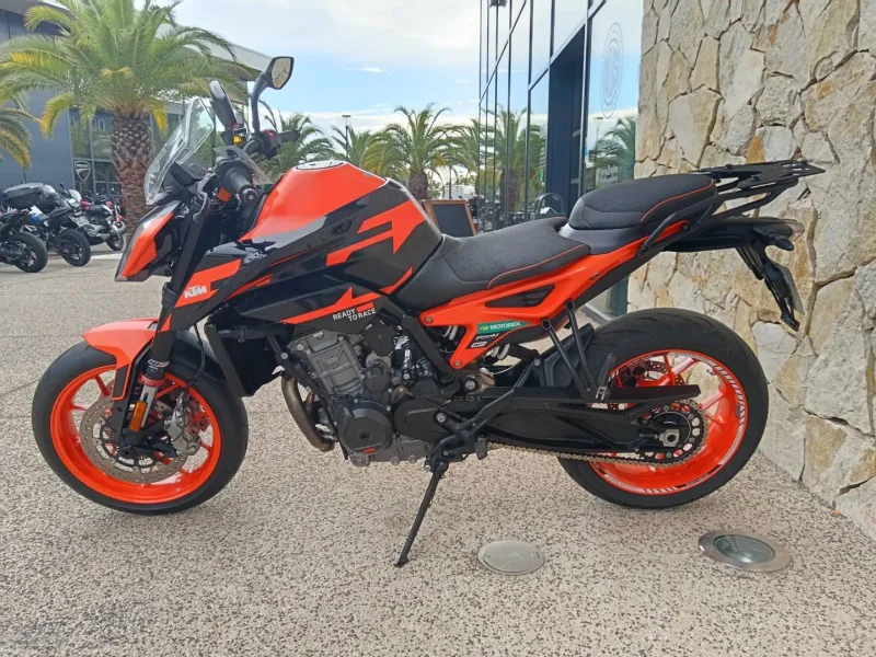 KTM 890 GP + options