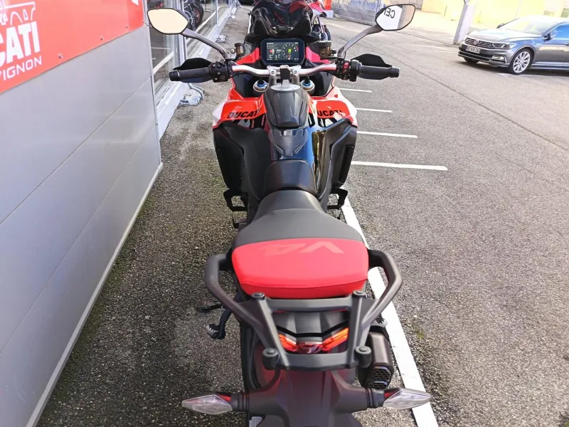 DUCATI V4S Pikes Peak 1ERE MAIN GTIE 12 MOIS