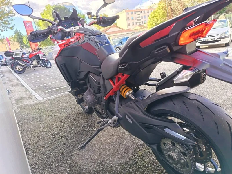DUCATI V4S Pikes Peak 1ERE MAIN GTIE 12 MOIS