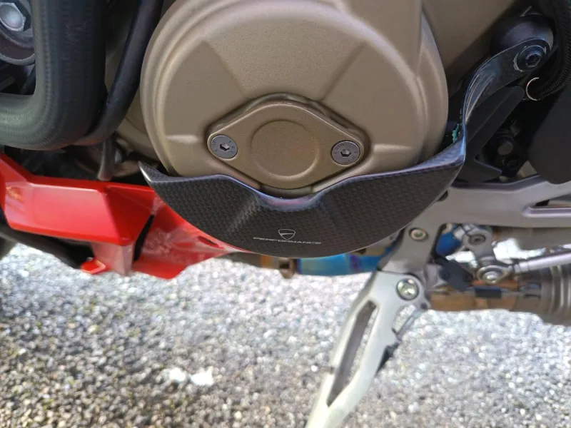 DUCATI V4 S 1ERE MAIN GTIE 29/05/2027 9500€ ACCESSOIRES