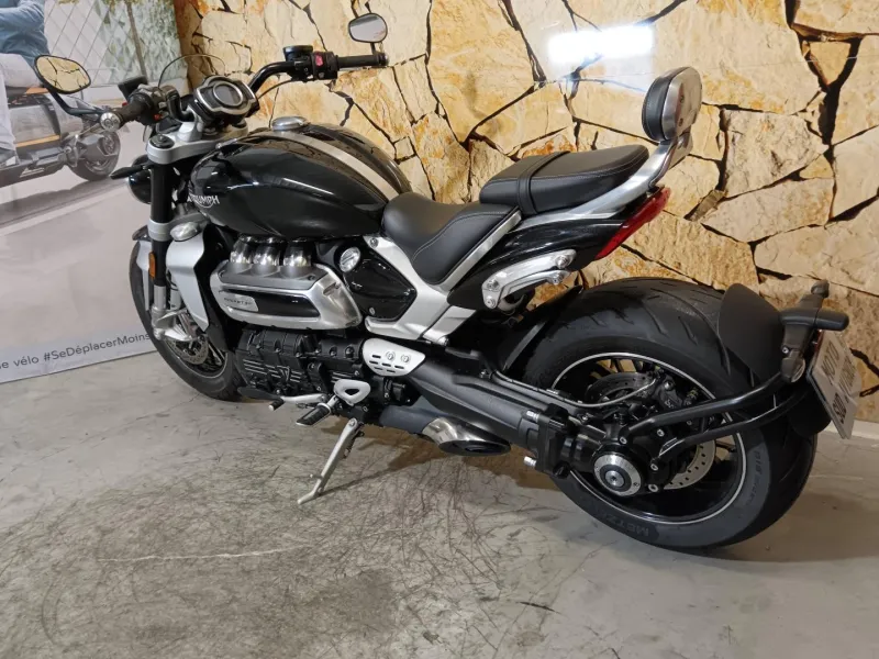 TRIUMPH Rocket III 2500 GT