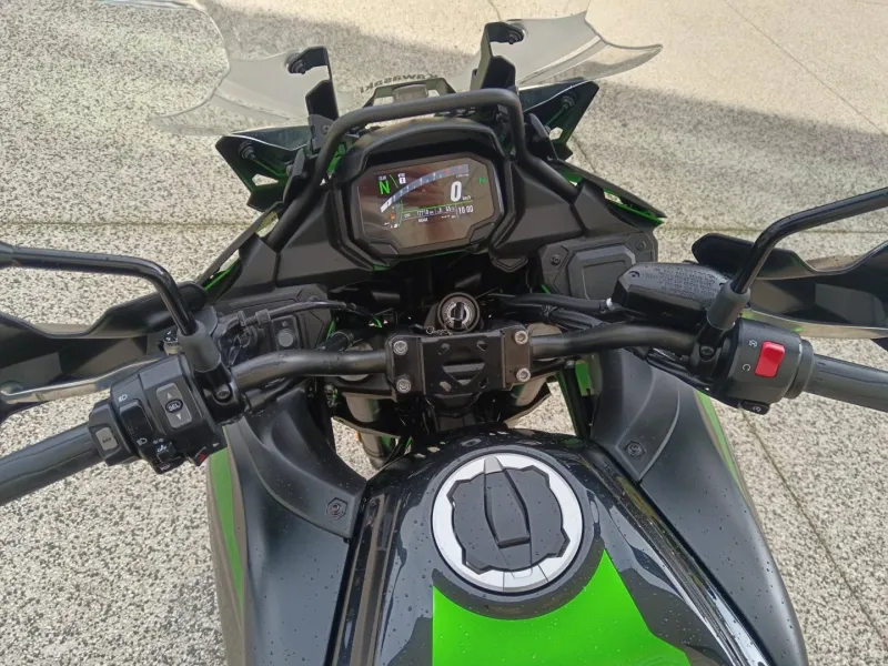 KAWASAKI 650 2022 FULL OPTIONS KAWASAKI