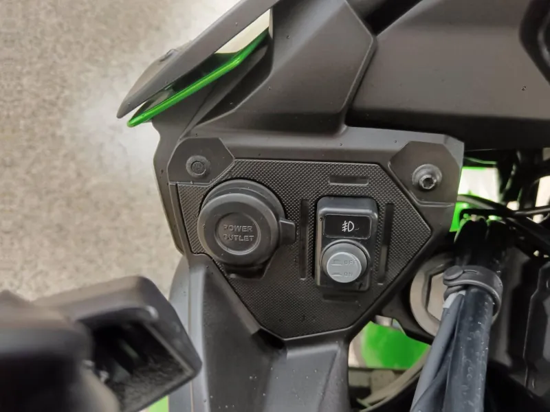KAWASAKI 650 2022 FULL OPTIONS KAWASAKI