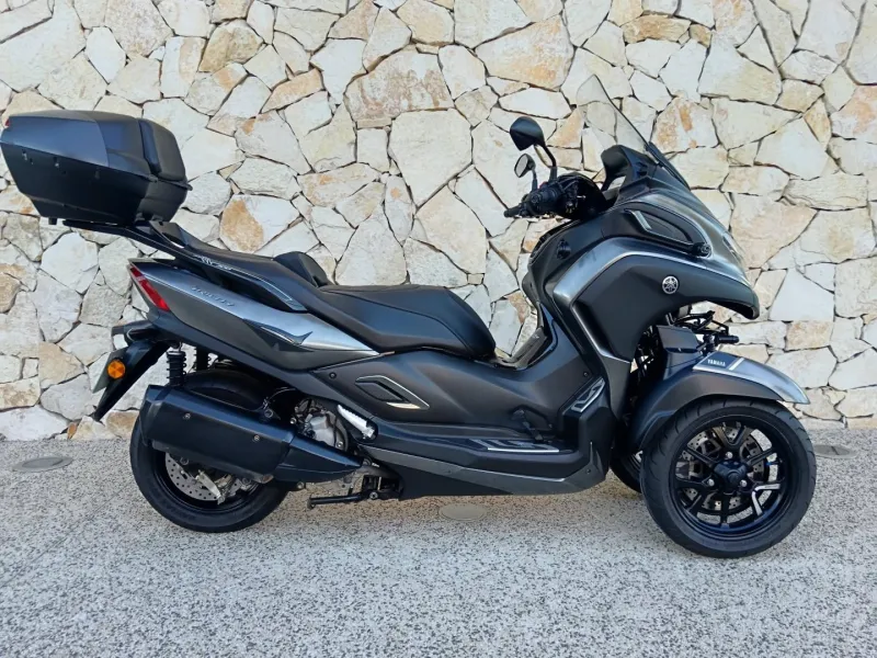 YAMAHA 300 ABS 2023 + option top case
