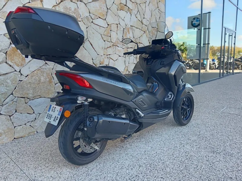 YAMAHA 300 ABS 2023 + option top case