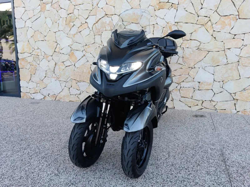 YAMAHA 300 ABS 2023 + option top case