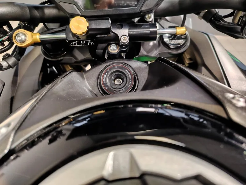 KAWASAKI 1000 H2 SE SUSPENSION PILOTEE A SAISIR