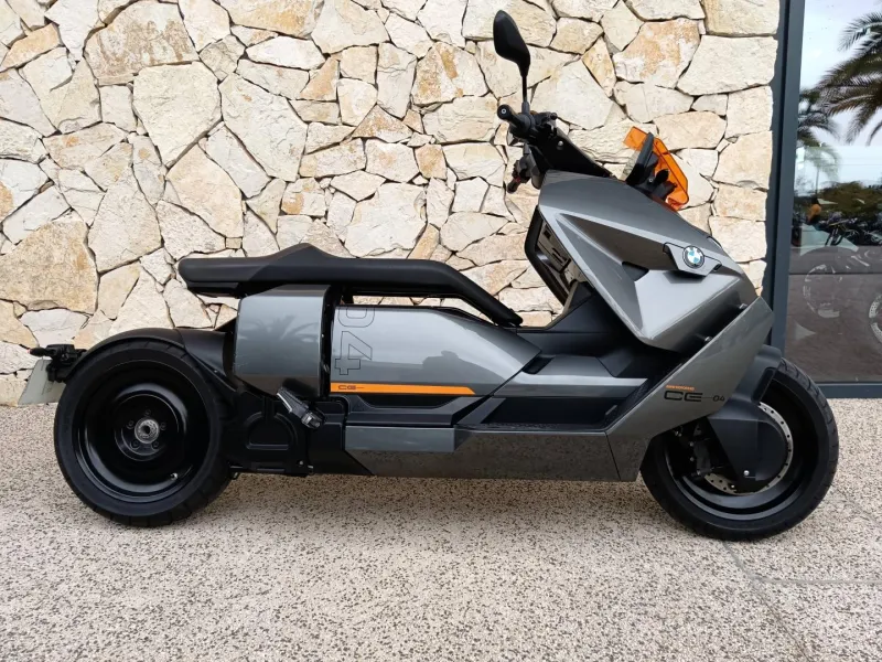 BMW 11kW CE-04 CE04  125 CM3