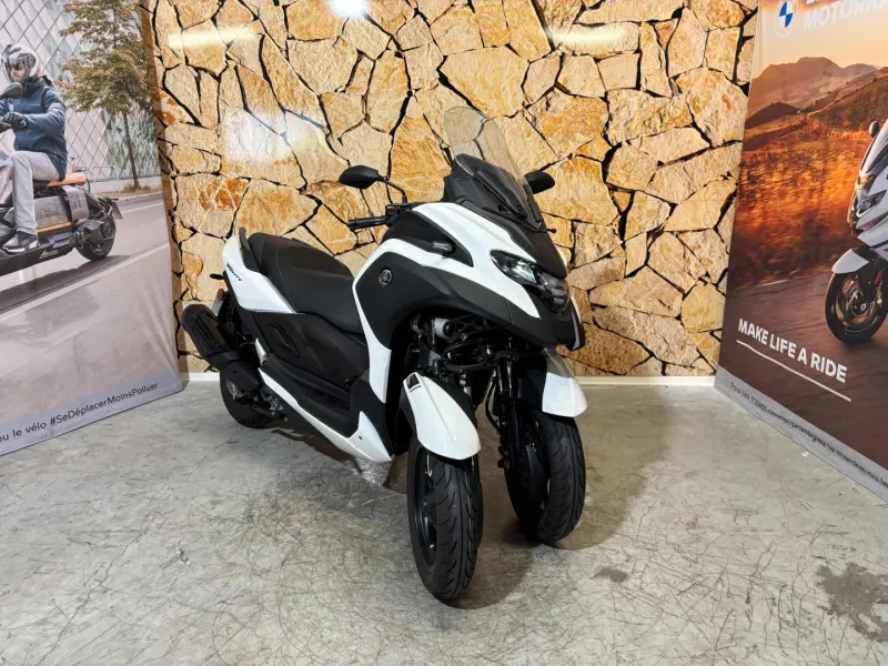 YAMAHA Tricity 300 Standard
