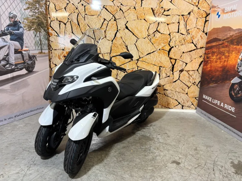 YAMAHA Tricity 300 Standard